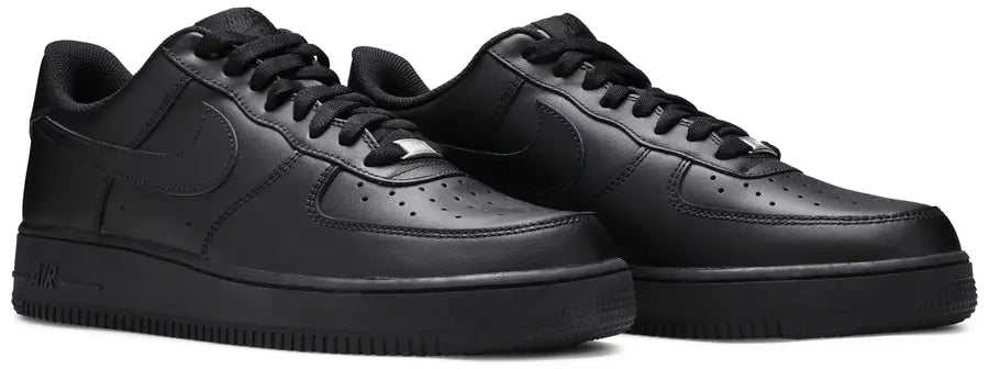 Nike Air Force 1: Triple Black Men