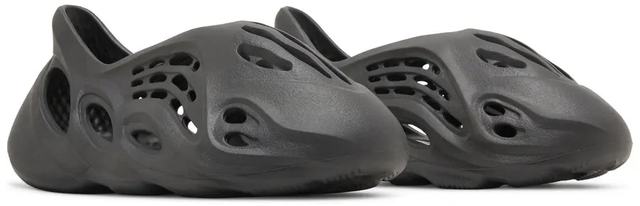 Adidas Yeezy Foam Runner: Onyx Men