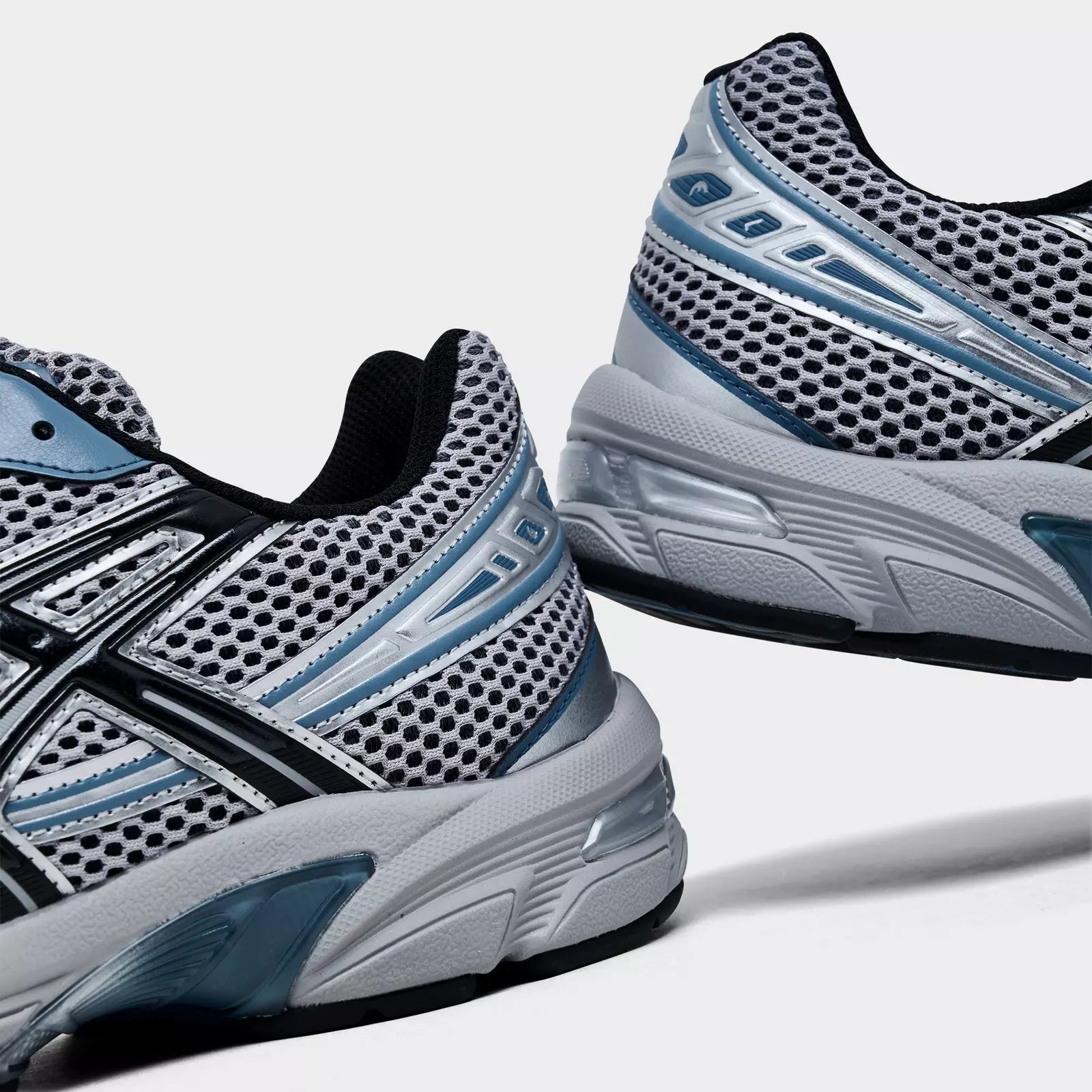 Asics 1130: Sleet Black Men