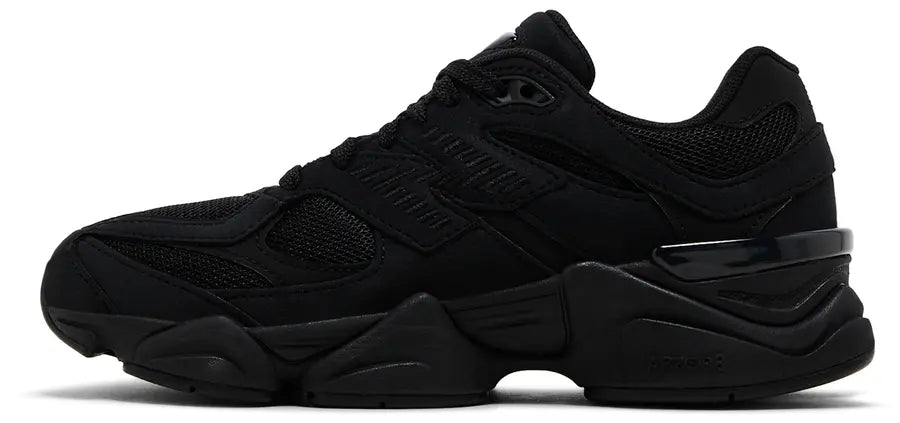 New Balance 9060: Triple Black GS