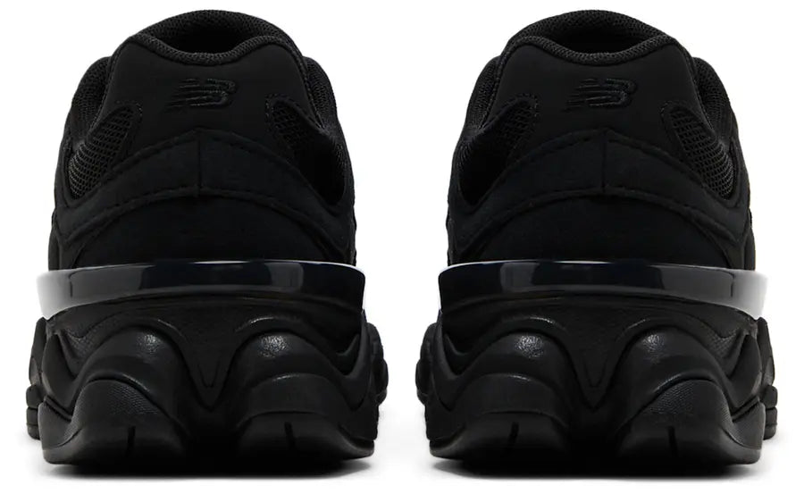 New Balance 9060: Triple Black GS