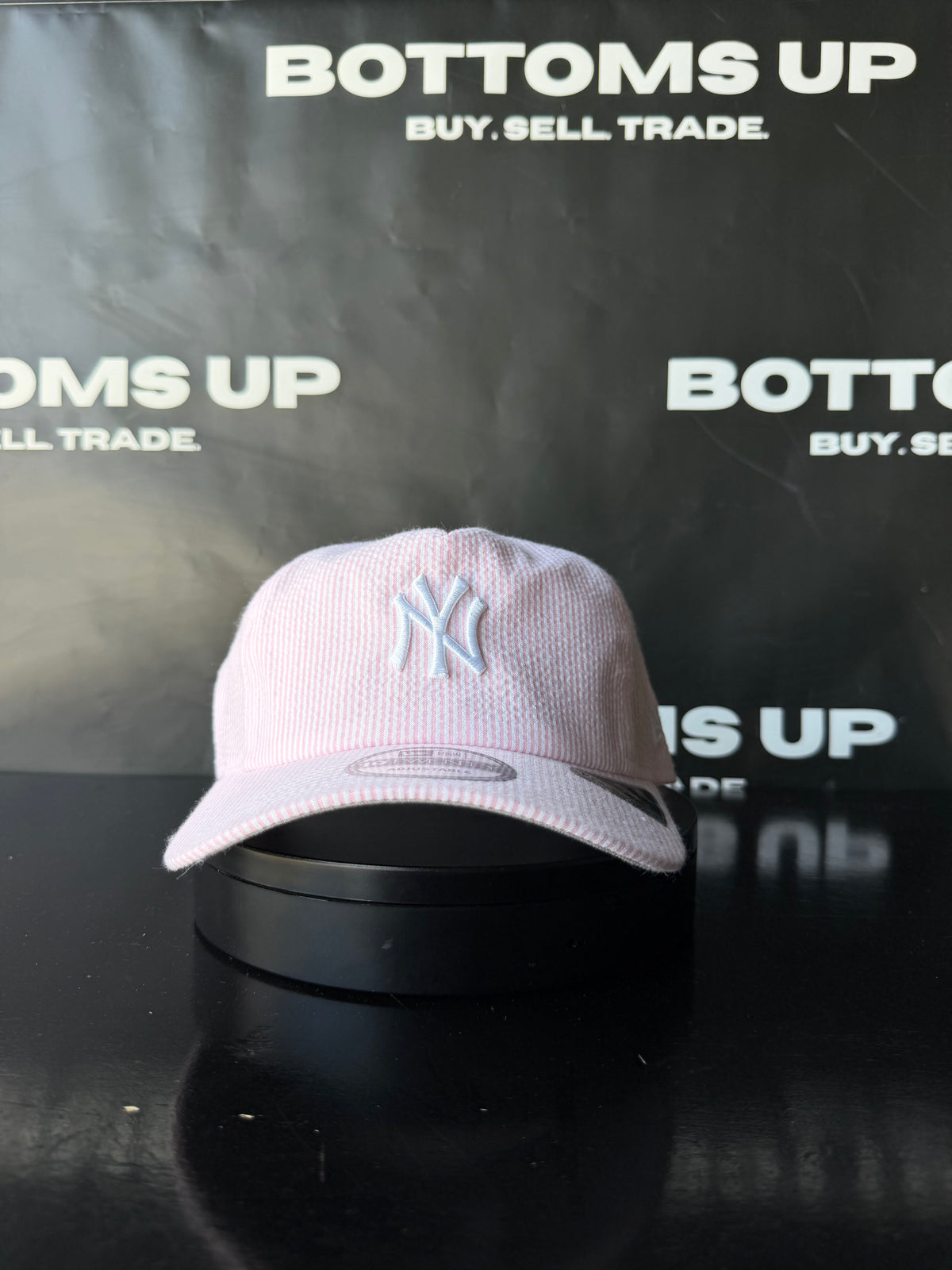 New York Yankees New Era Seersucker Pinstripe 19Twenty Snapback Hat In Pink