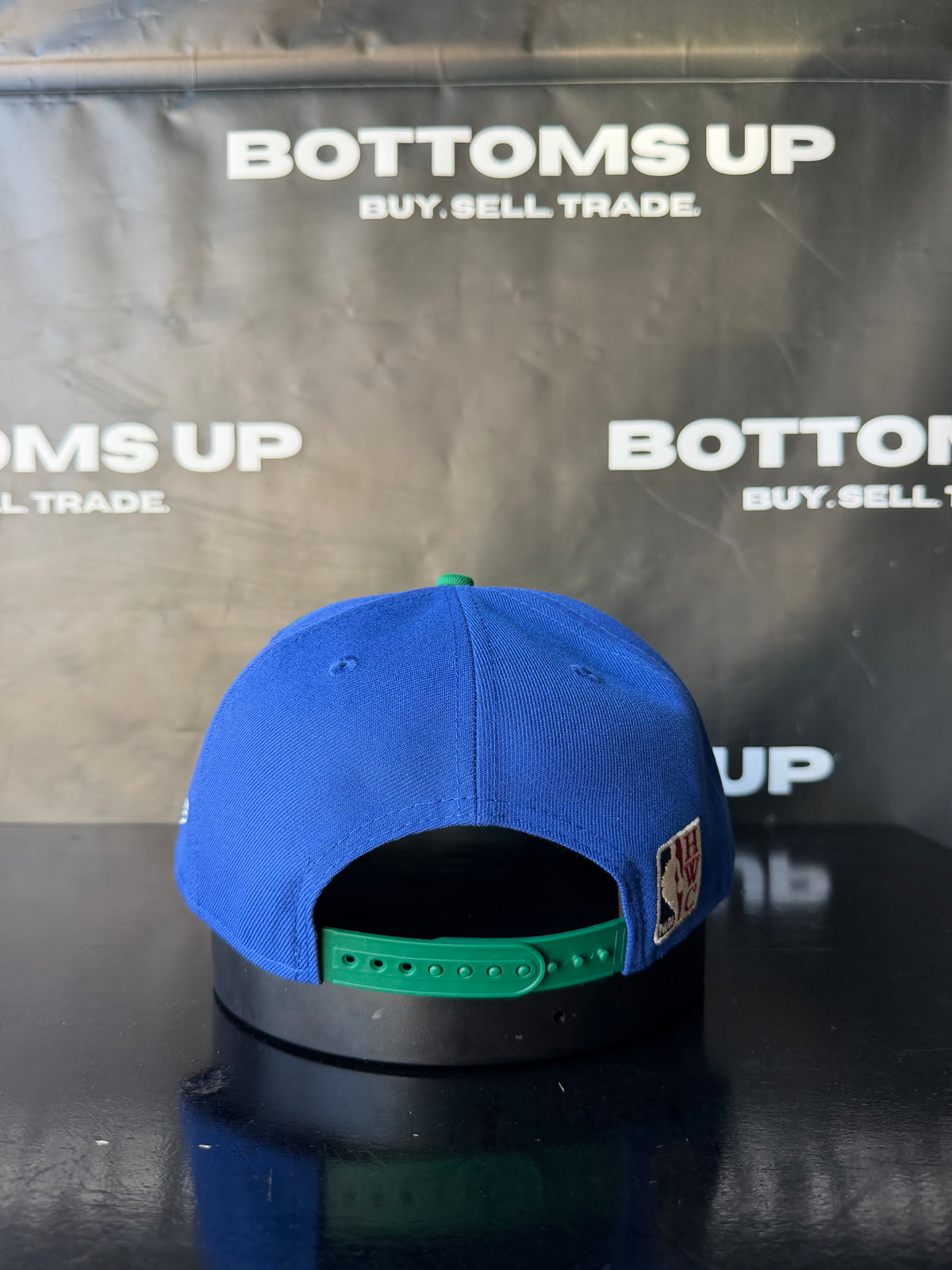 Dallas Mavericks New Era 9FIFTY Lightning Snapback Hat Blue & Green