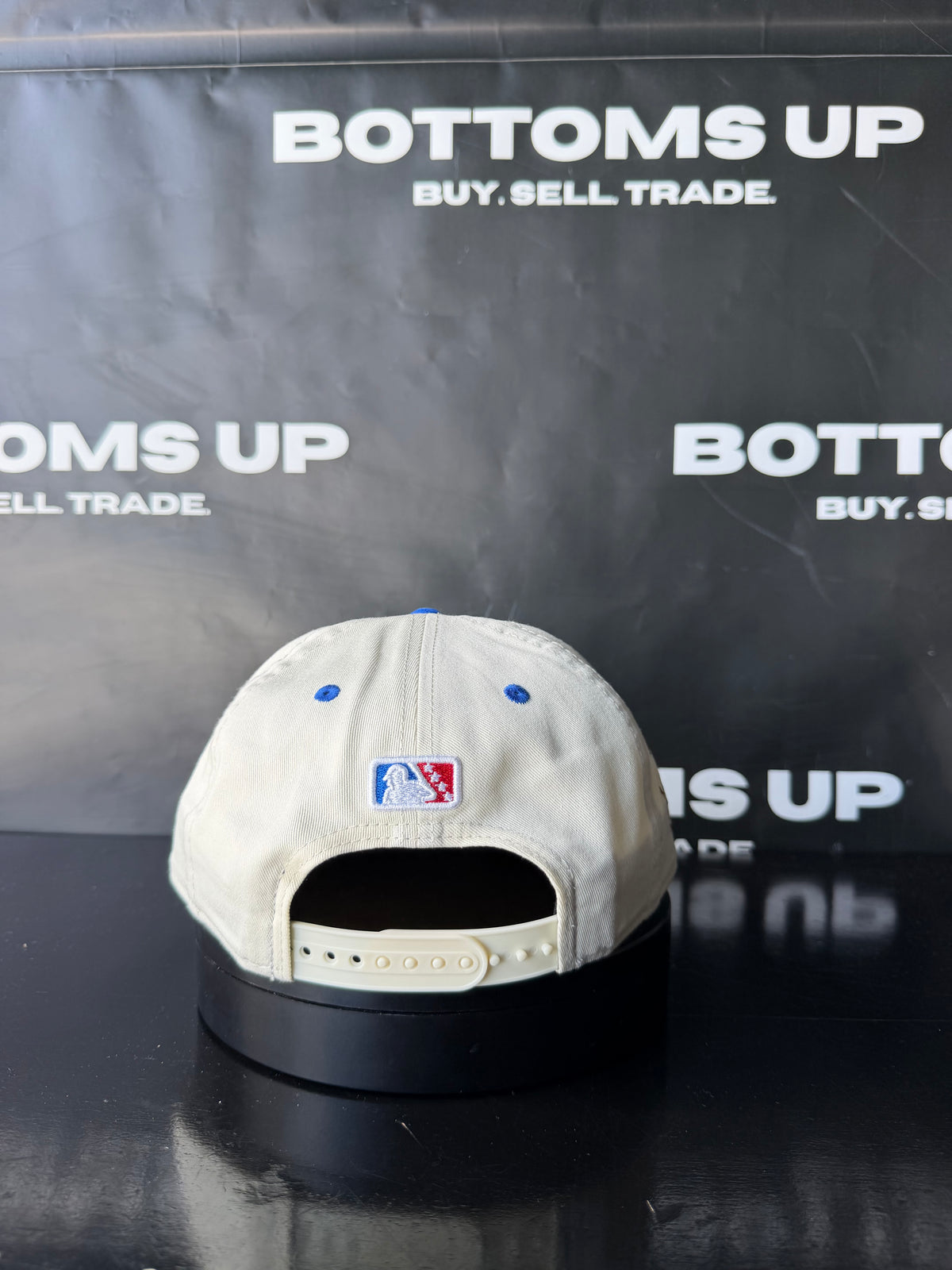 New Era Tacoma Rainiers 2026 America 250th Anniversary 19TWENTY Adjustable Snapback Hat – Cream/Blue