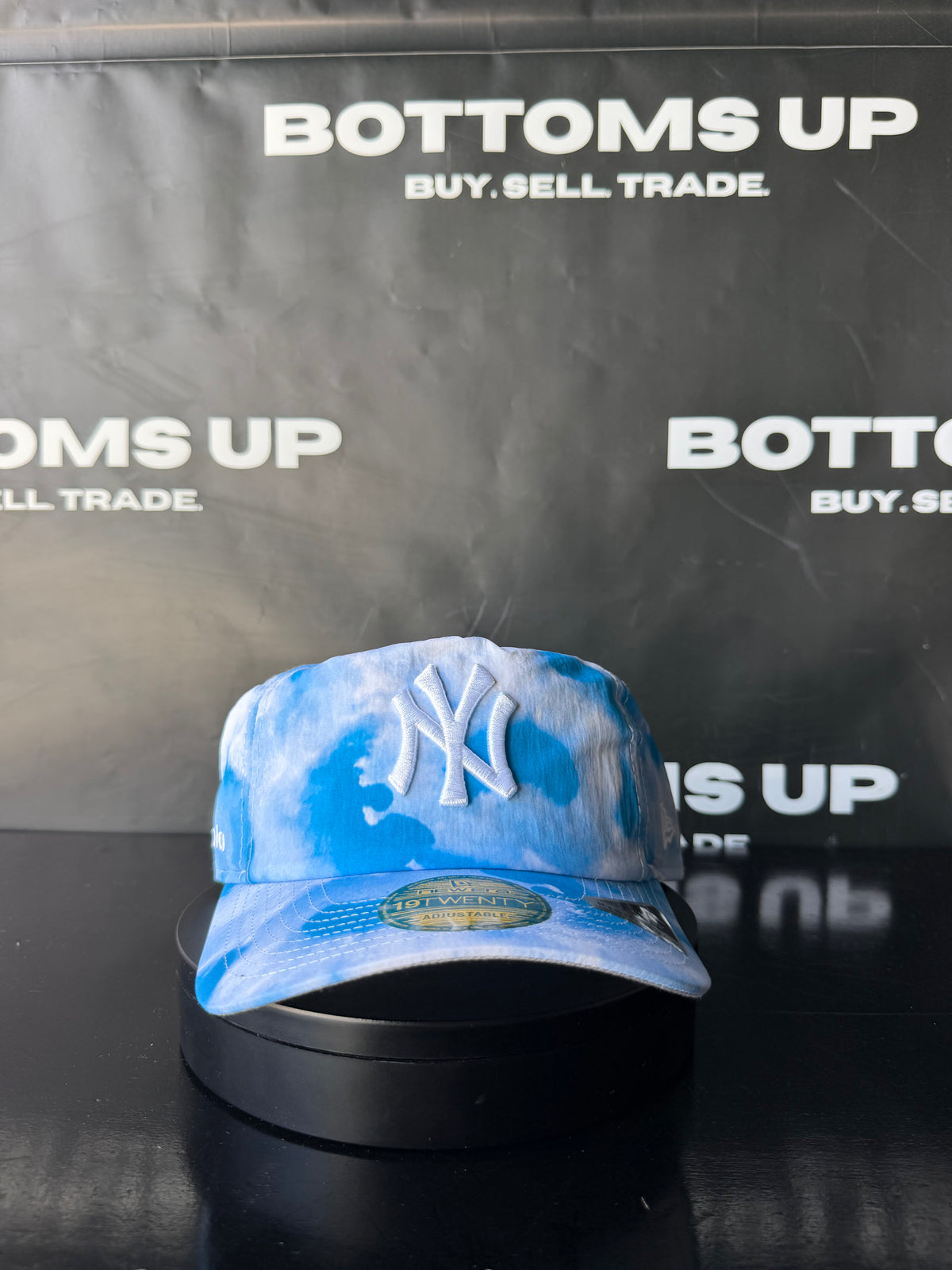 New Era x Crayola New York Yankees 19Twenty Tie-Dye Snapback Hat In Blue / White
