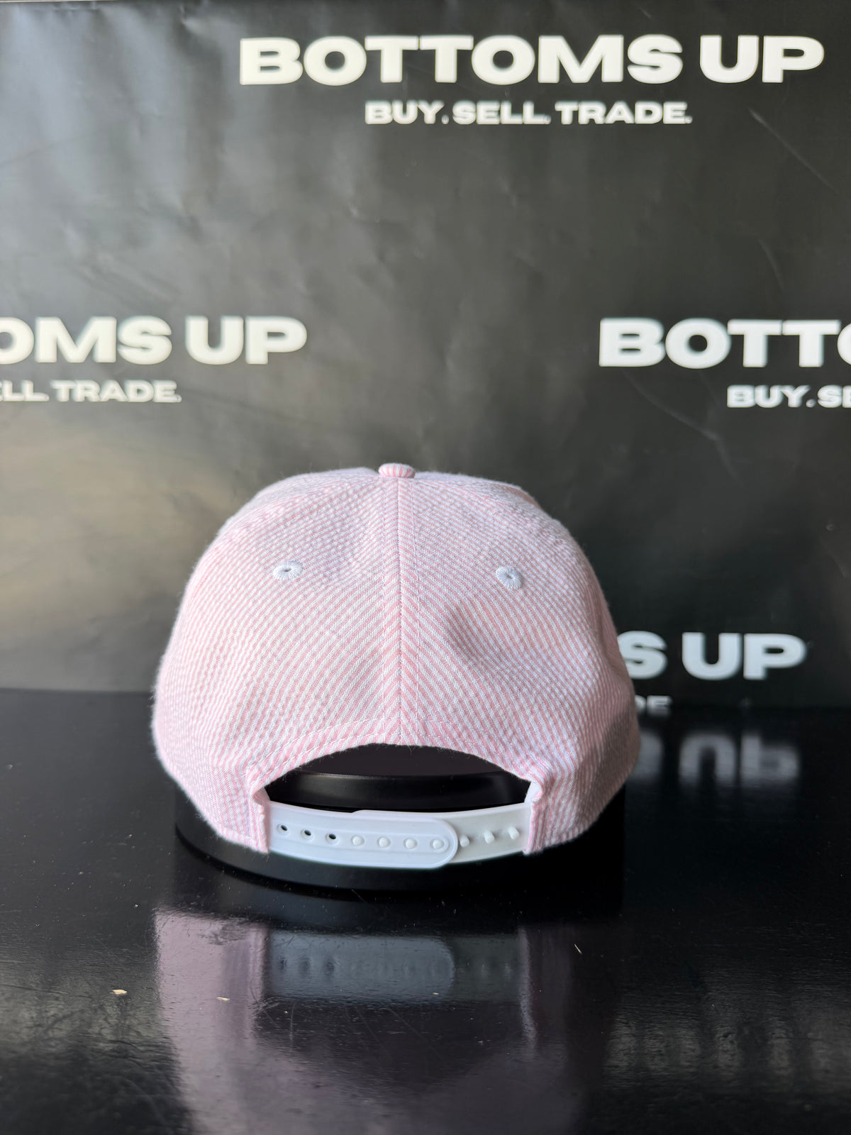 New York Yankees New Era Seersucker Pinstripe 19Twenty Snapback Hat In Pink