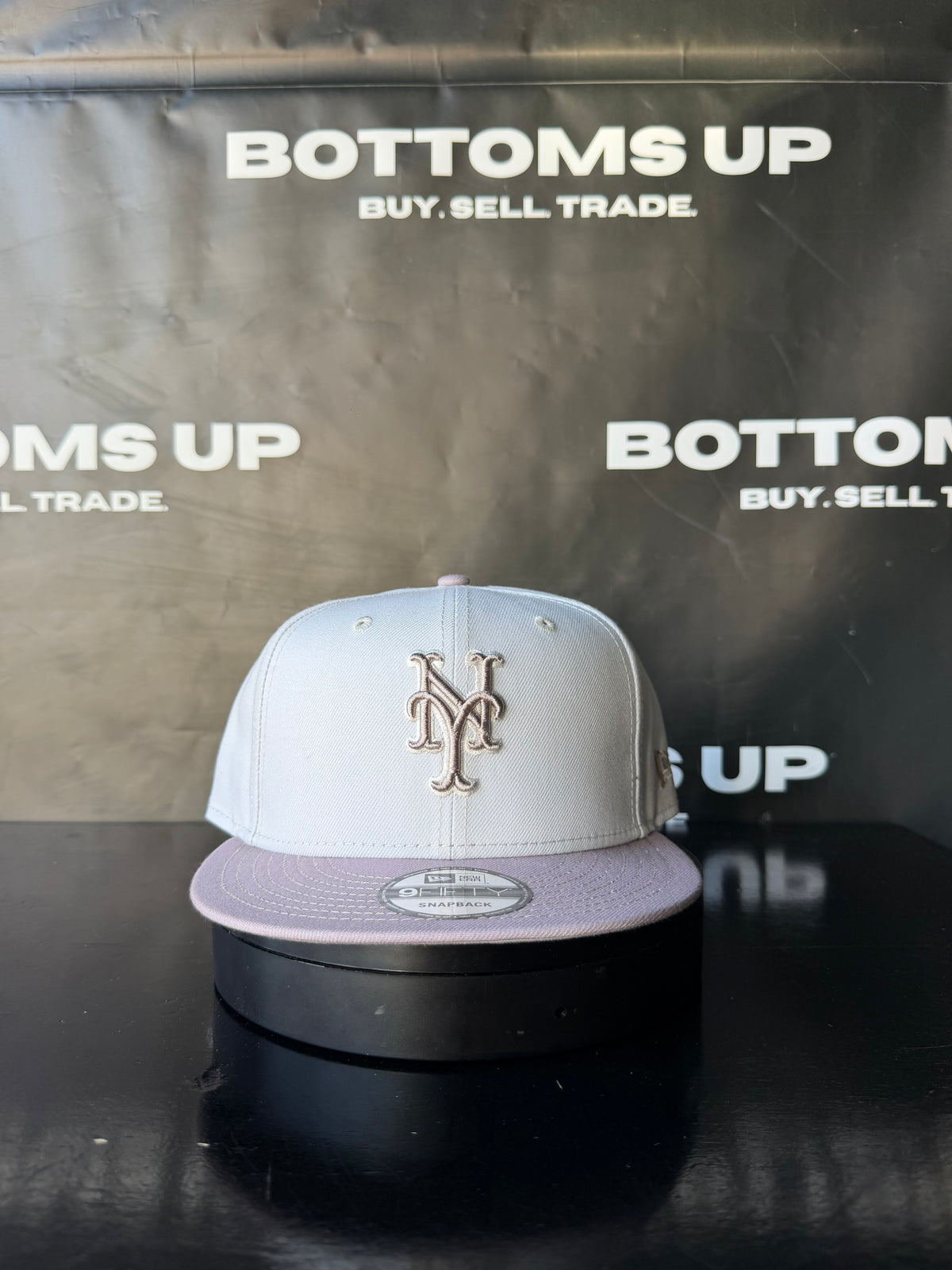 New York Mets New Era 9FIFTY Snapback Hat In Grey / Pale Mauve