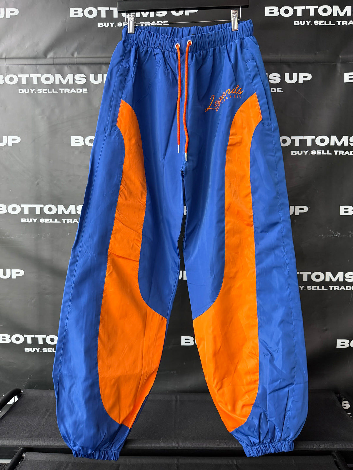 Legends Prevail Windbreaker Set In Blue & Orange (New York Knicks)