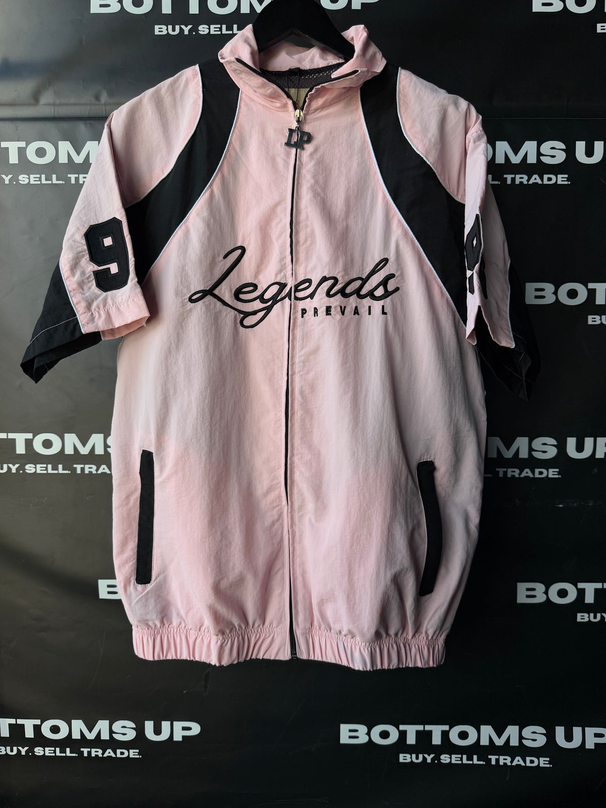 Legends Prevail Short Sleeve Windbreaker Set In Soft Pink