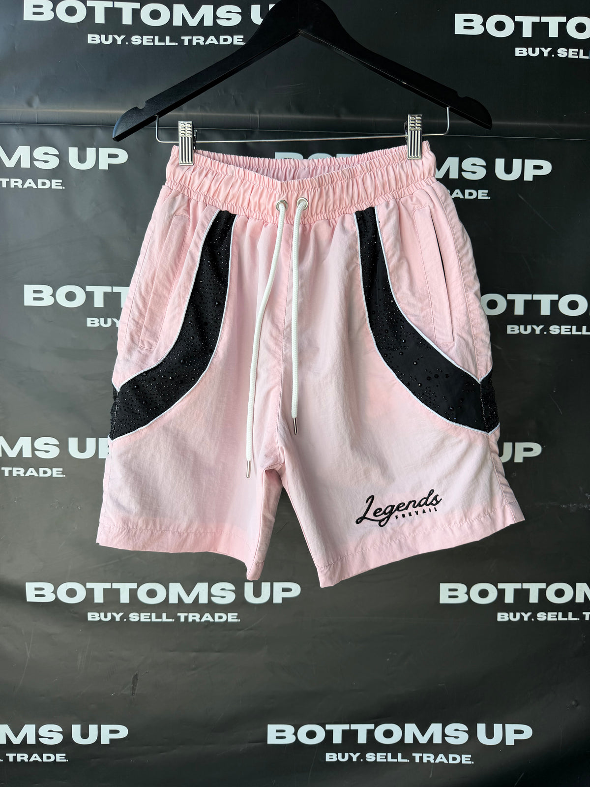 Legends Prevail Short Sleeve Windbreaker Set In Soft Pink / Black In Rhinestone