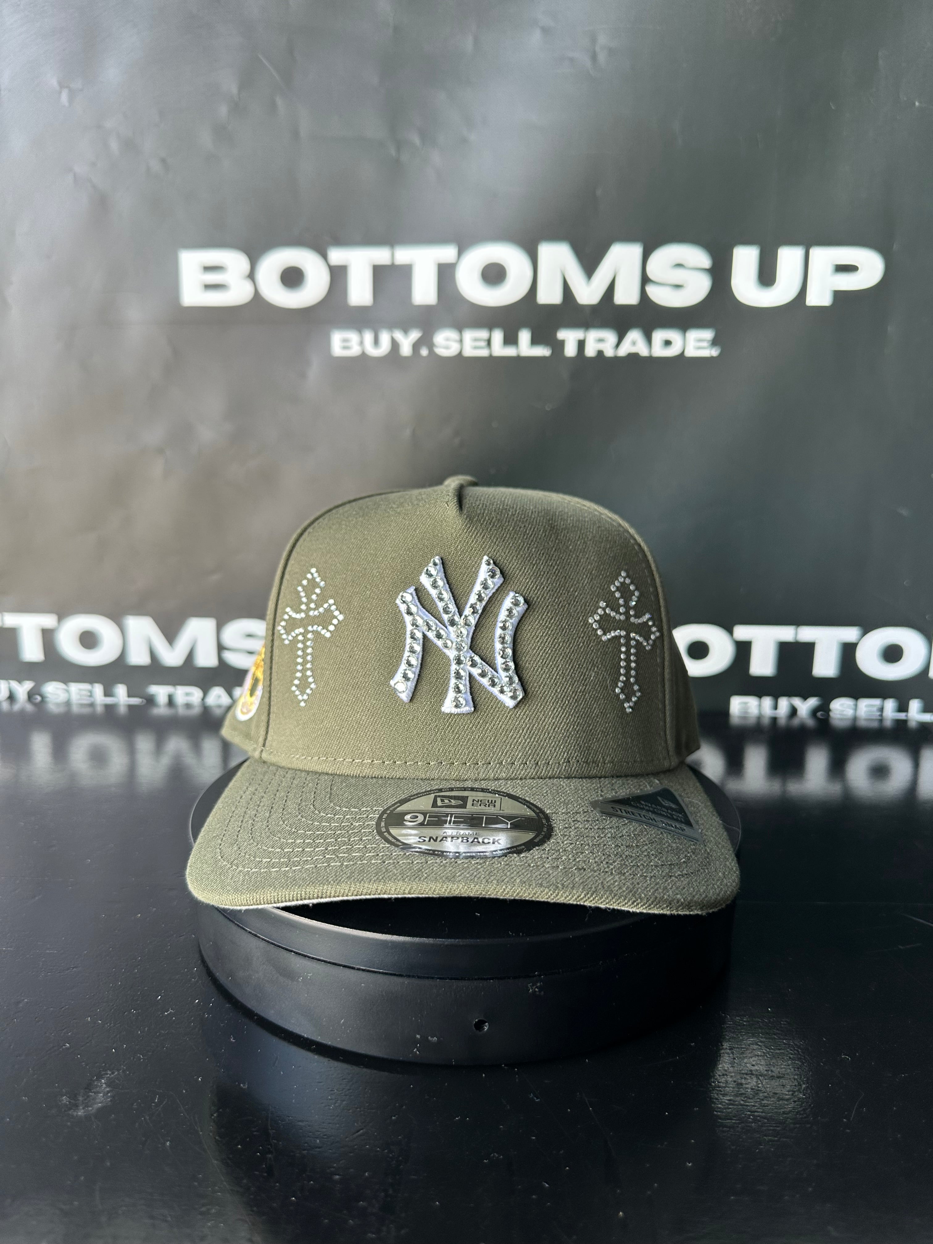 Polancaps: New York Yankees Double Cross 1962 World Series Patch 1 of 1 Hat