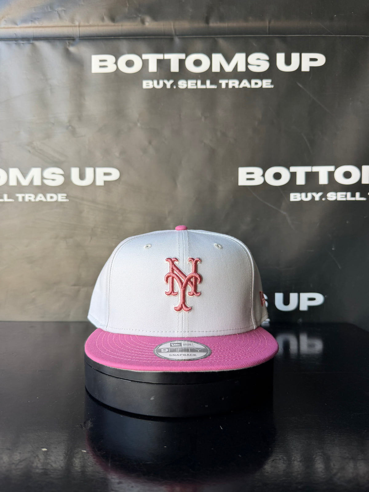 New York Mets New Era 9FIFTY Snapback Hat In Grey / Mauve Pink