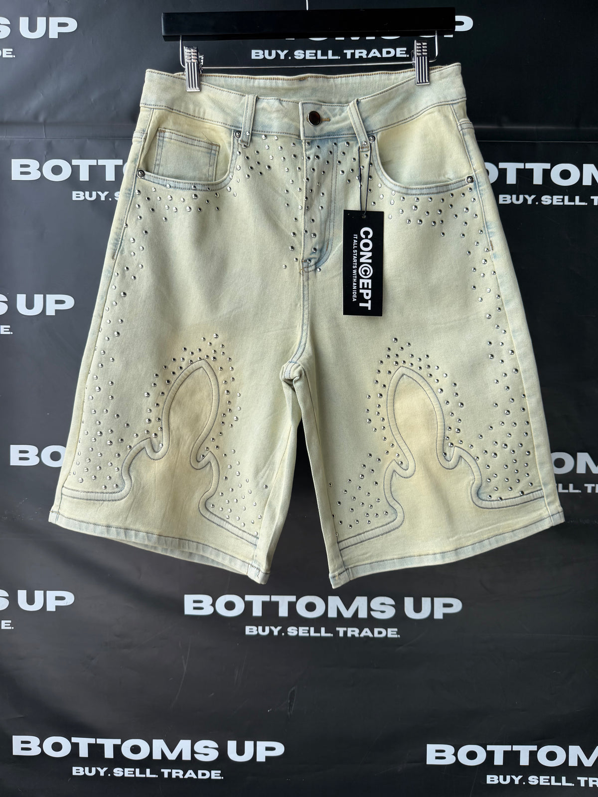 Concept Valor Rhinestone Denim Shorts In Vintage Blue