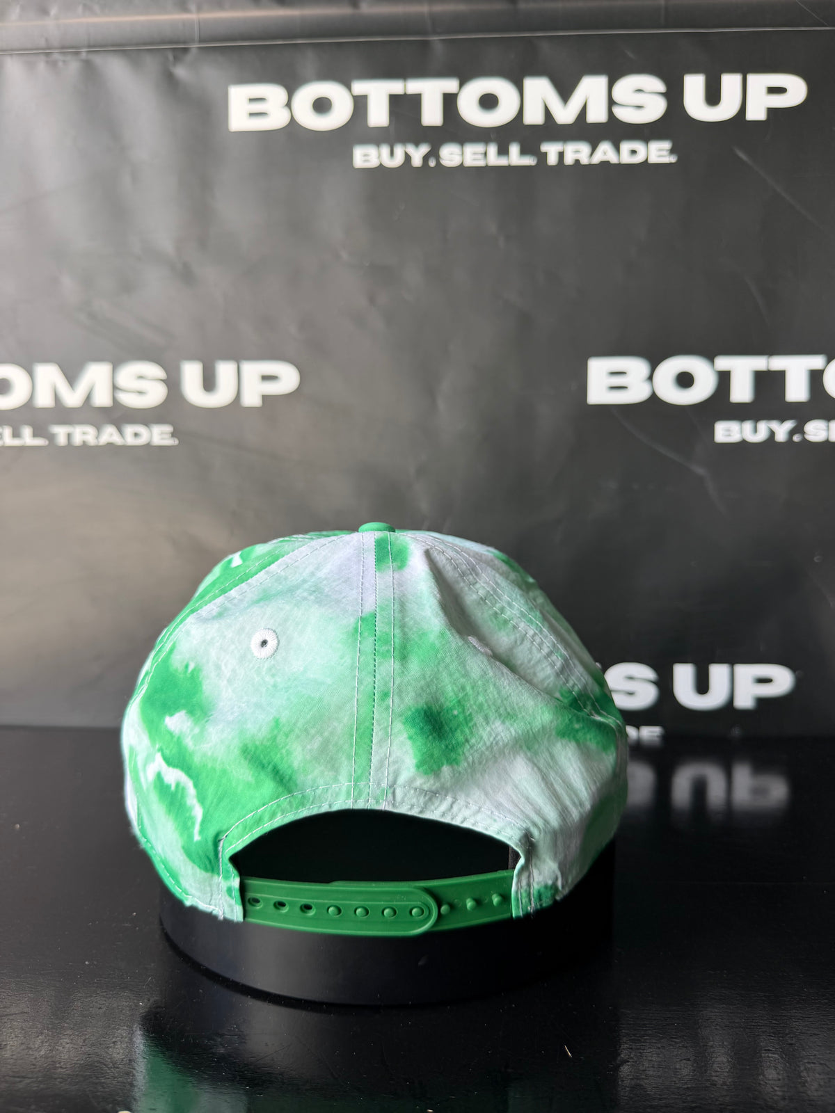 New Era x Crayola New York Yankees 19Twenty Tie-Dye Snapback Hat In Green / White