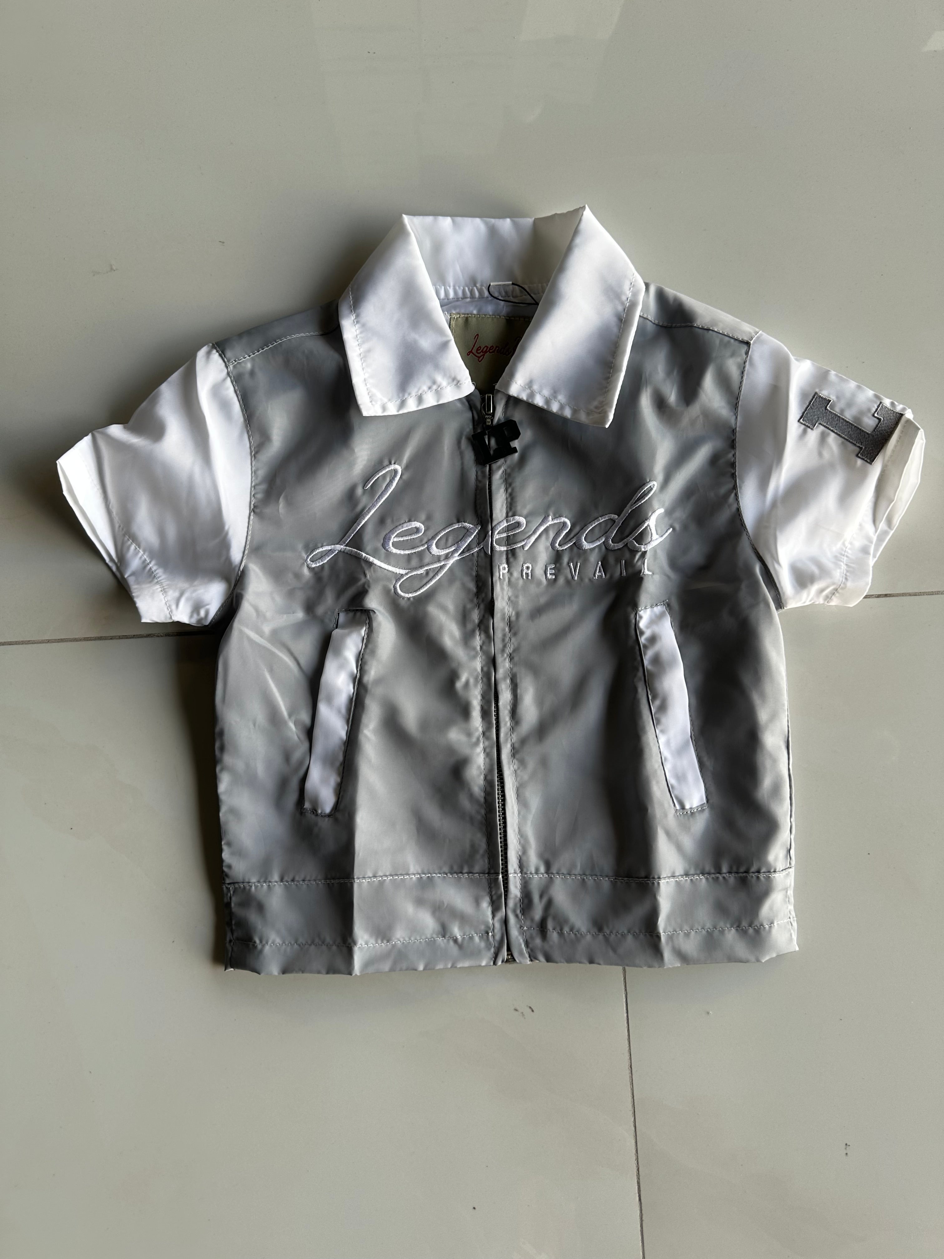 Legends Prevail Kids Short Sleeve Windbreaker Set In Grey/White