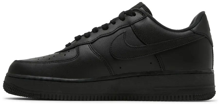 Nike Air Force 1: Supreme Black Men