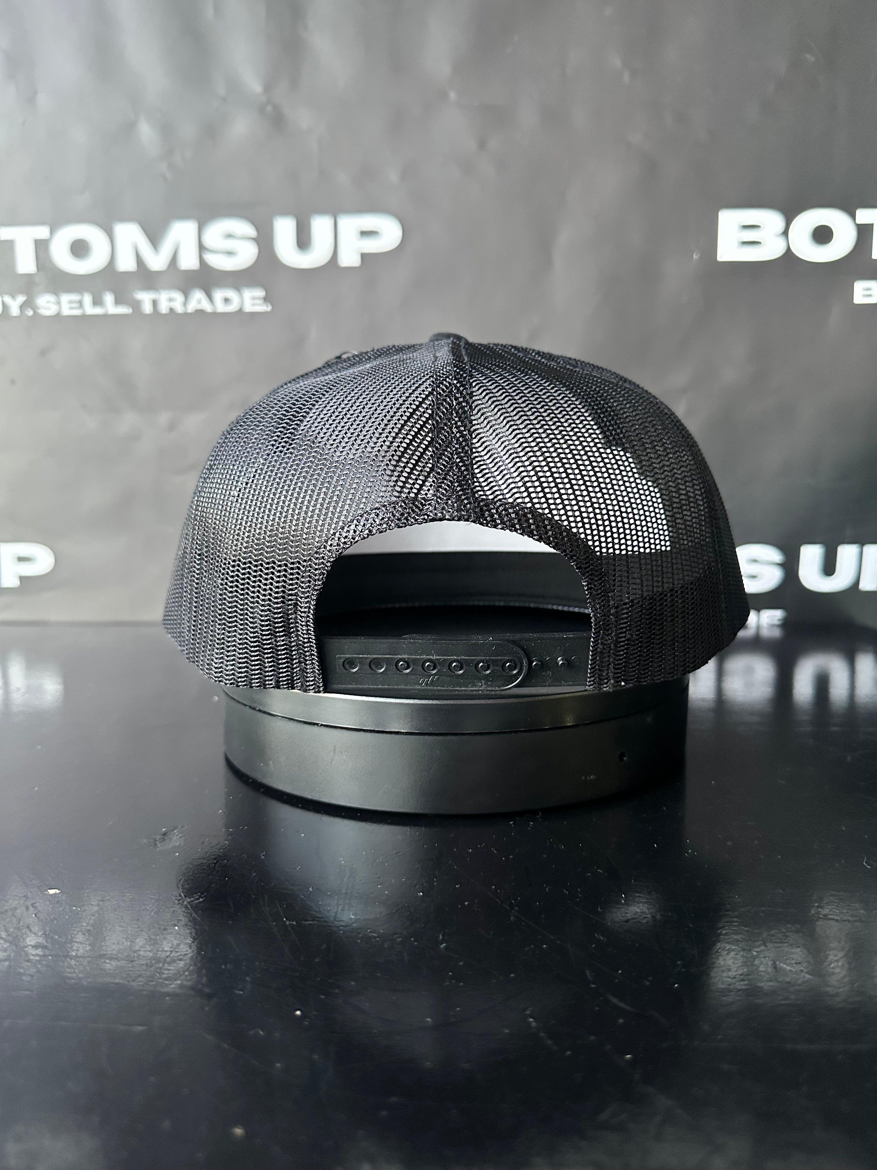 Verified Star Trucker Hat In Black/White Gold Hat
