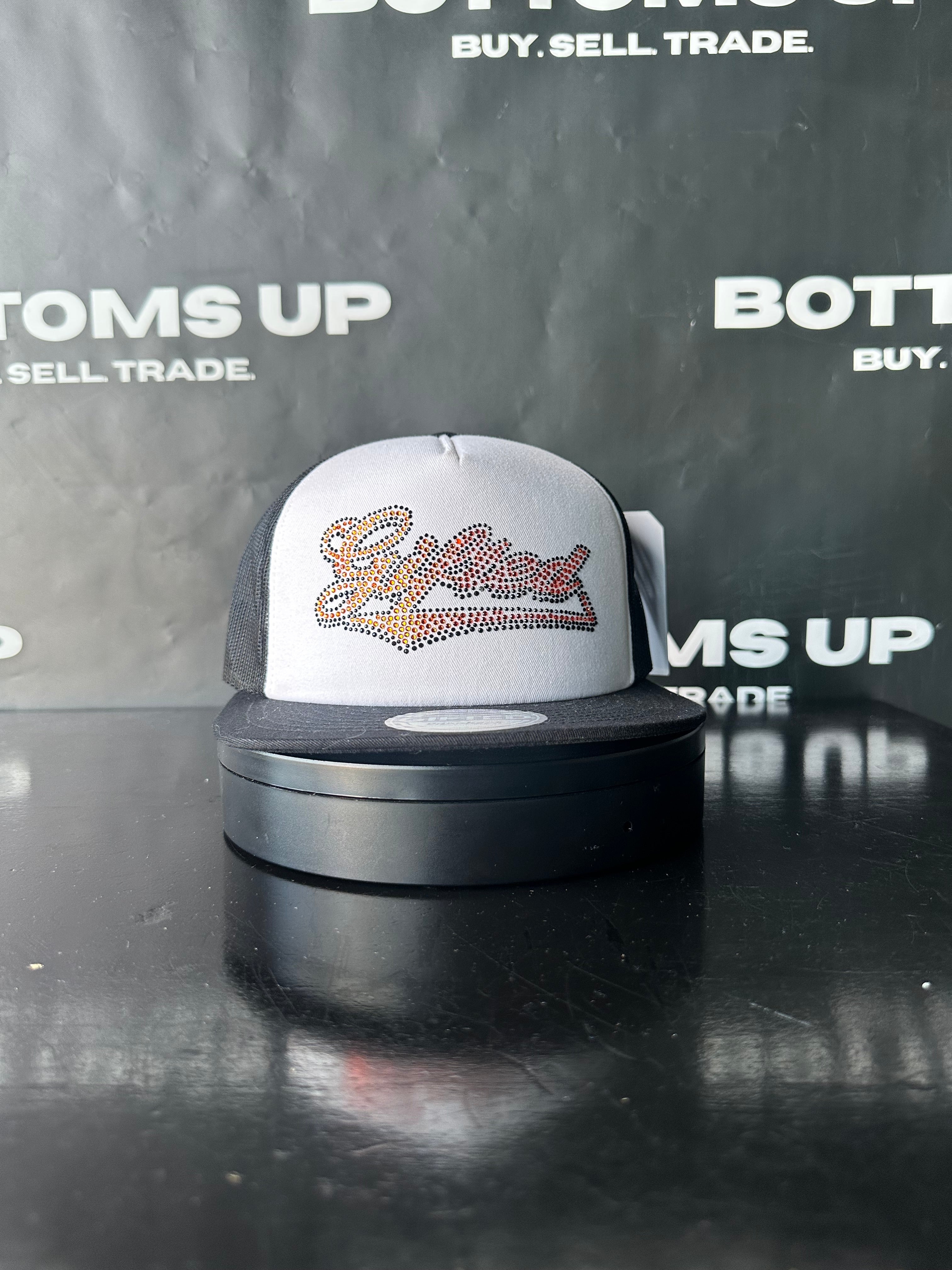 Gifted Everyone Is Gifted White/Orange/Black VVS Hat