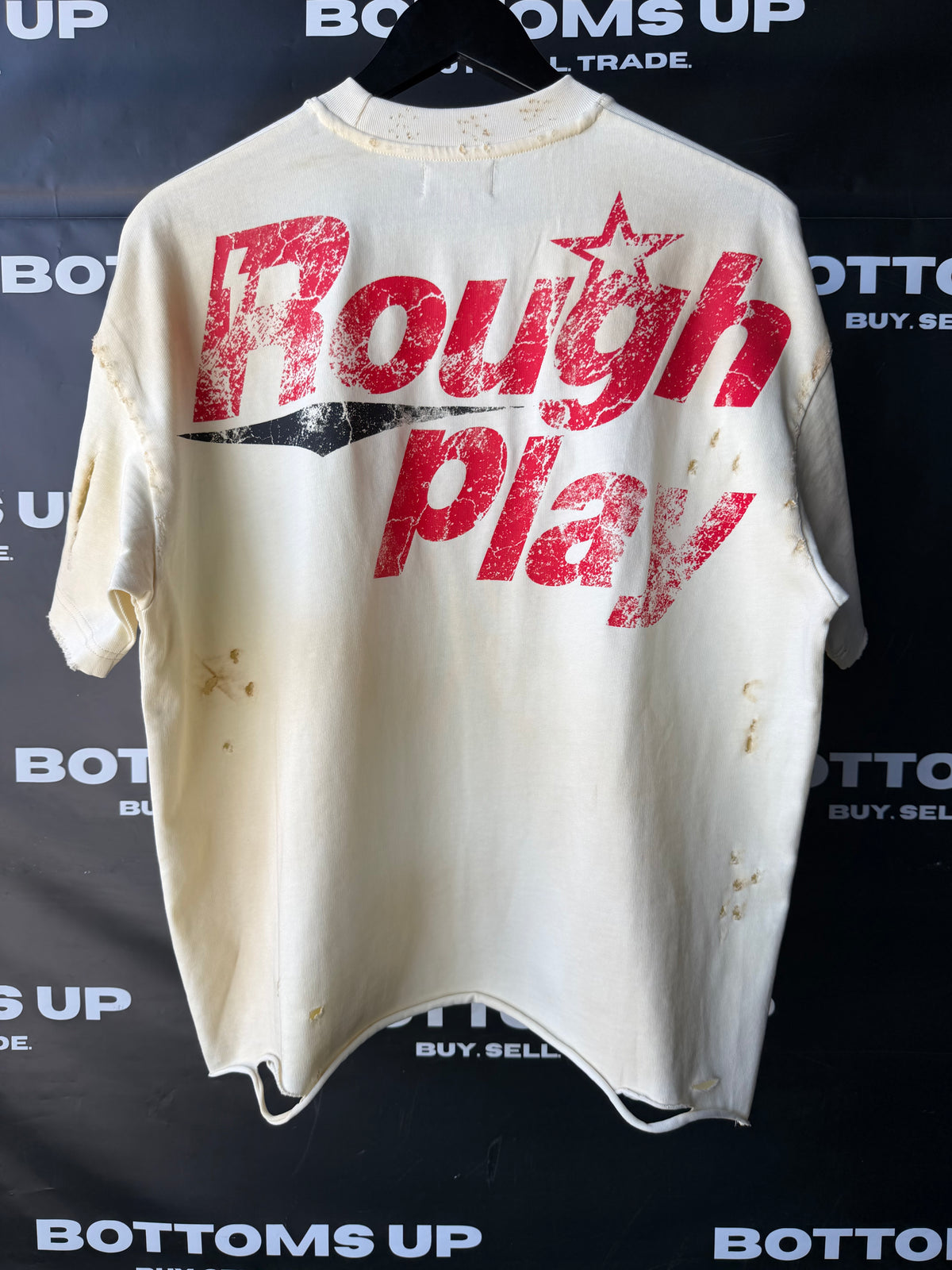 RoughPlay Destroyed T-Shirt In Tan/Red