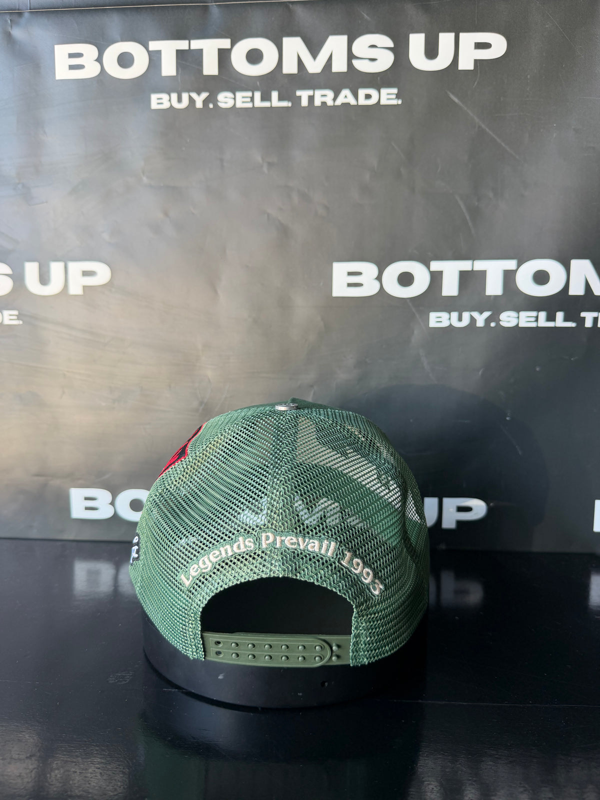 Legends Prevail x LOX Trucker Hat In Green