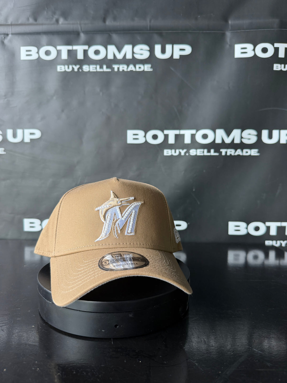 New Era 9Forty Snapback: Miami Dolphins Hat Customized In Beige