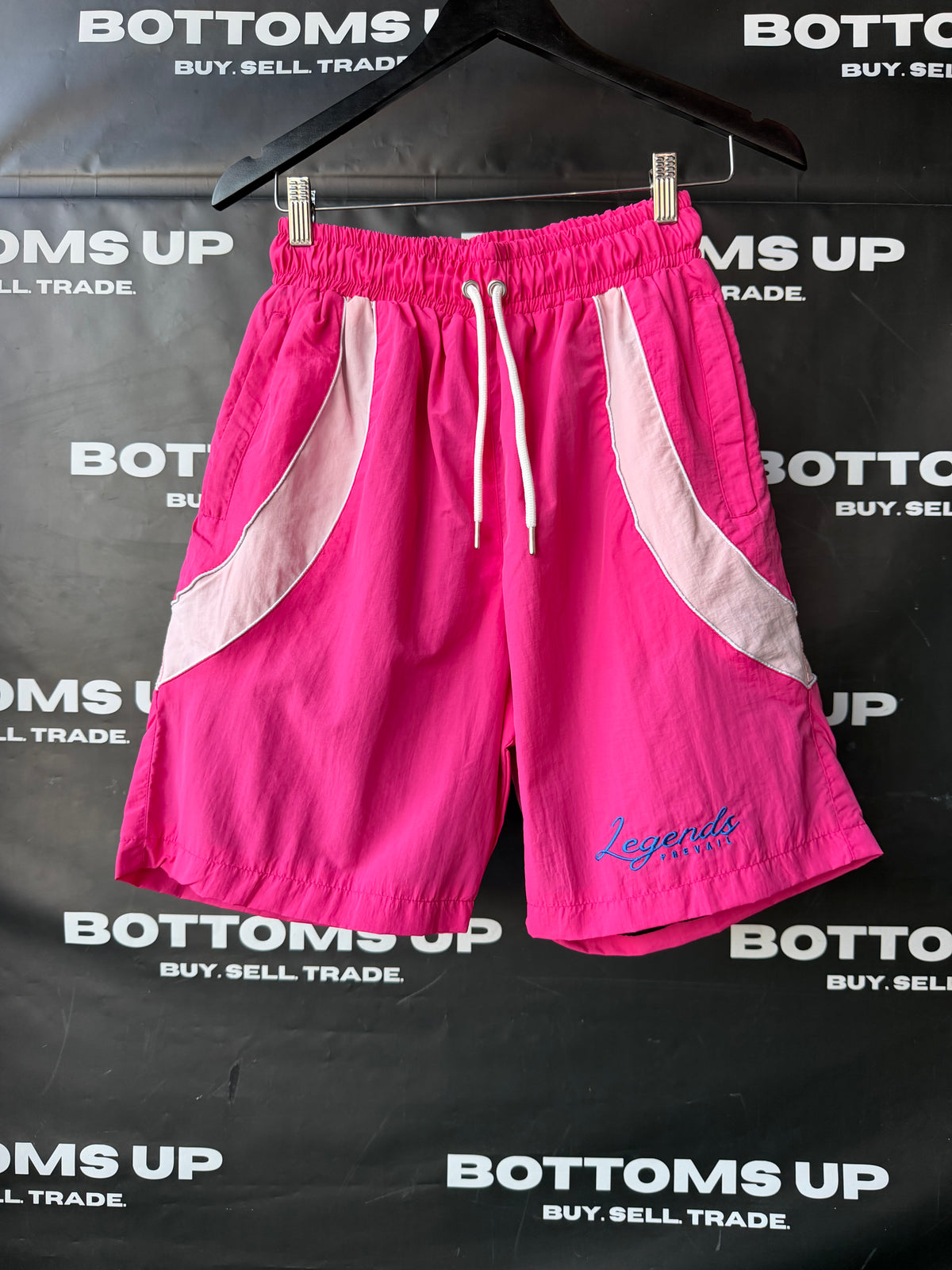 Legends Prevail Short Sleeve Windbreaker Set In Hot Pink
