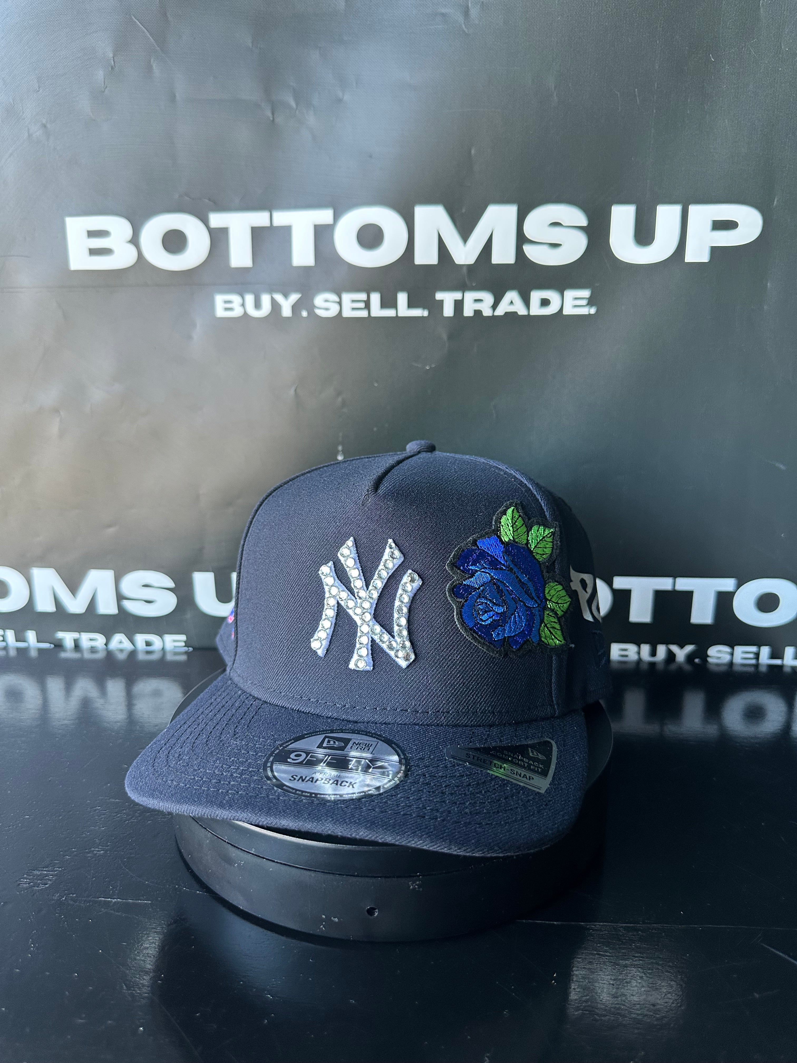 Polancaps: New York Yankees Navy 75th World Series Floral Patch 1 of 1 Hat