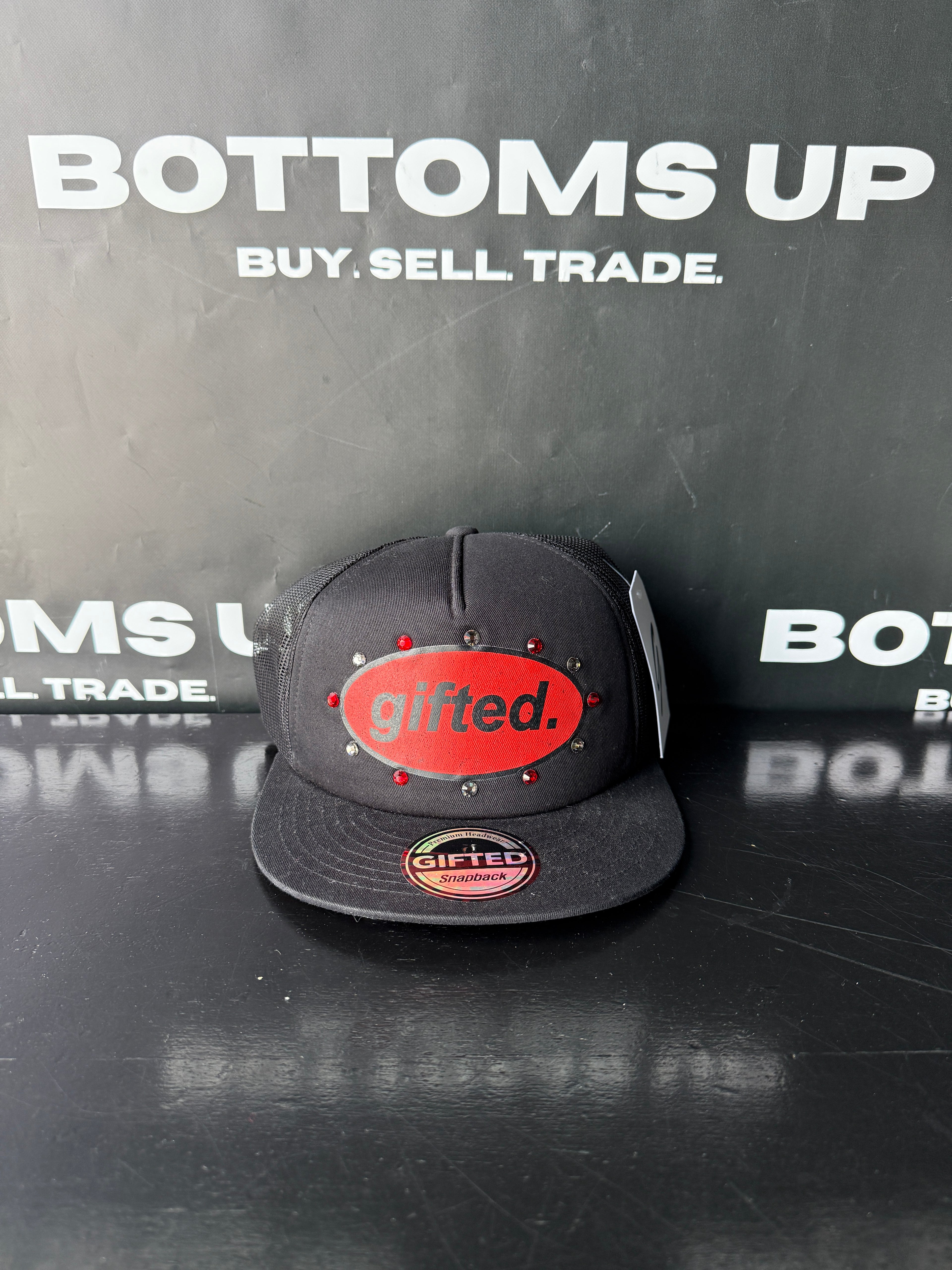 Gifted Everyone Is Gifted Black/Red Hat