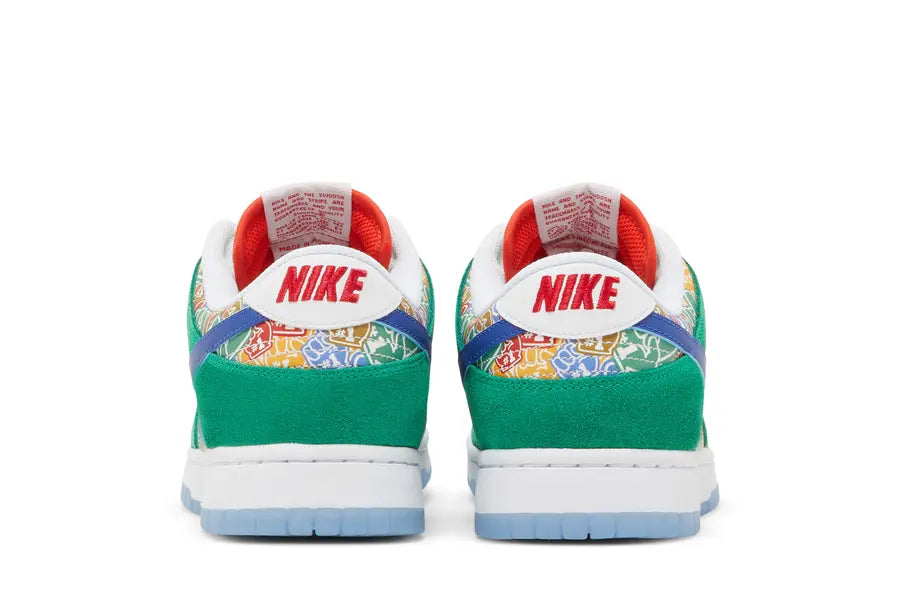 Nike Dunk: Foam Finger Men