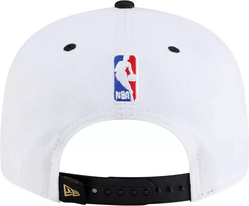 New York Knicks New Era White/Black 2026 NBA Finals Champions Locker Room 9FIFTY Snapback Hat