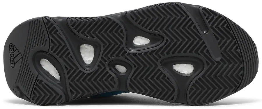 Adidas Yeezy 700: Bright Cyan