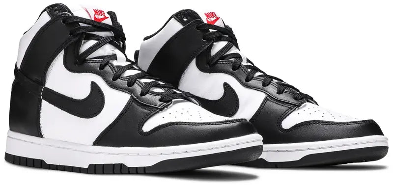 Nike Dunk High: Panda Women