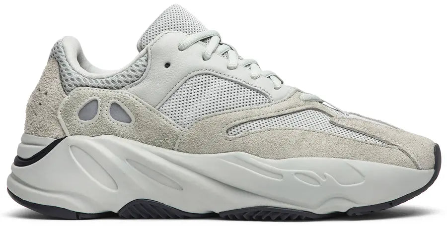 Yeezy 700: Salt