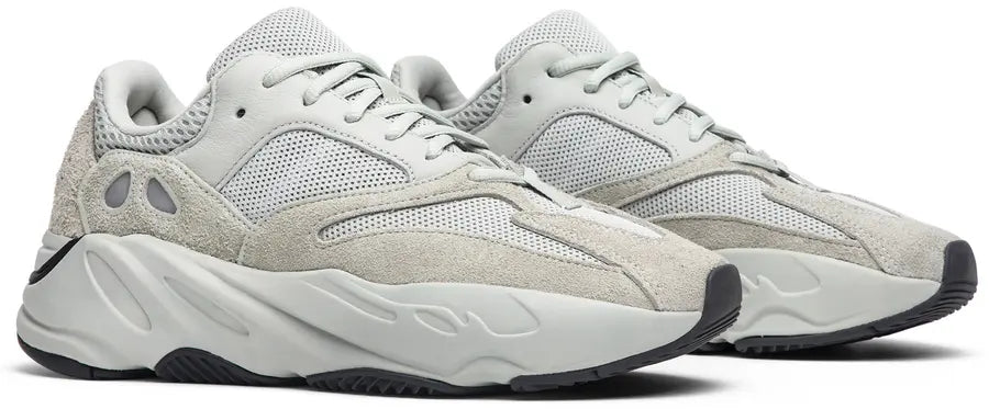 Yeezy 700: Salt
