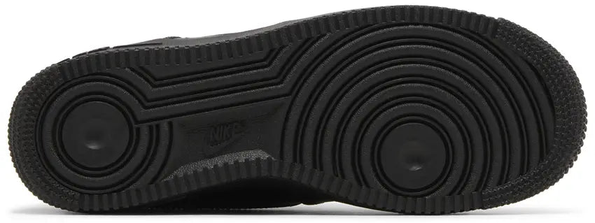 Nike Air Force 1: Triple Black GS