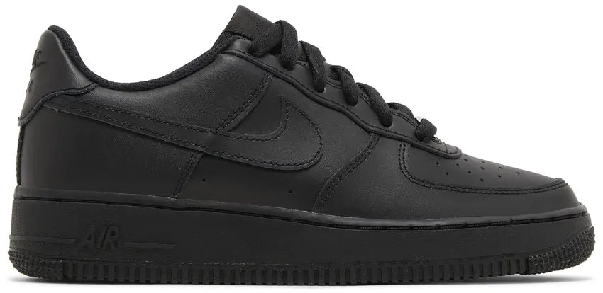 Nike Air Force 1: Triple Black GS