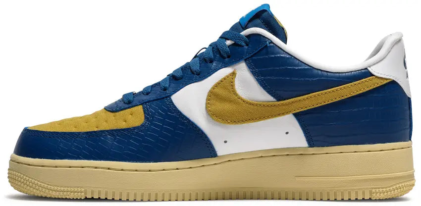 Undefeated x Nike Air Force 1 Low SP: Dunk vs AF1 Men