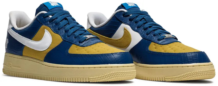 Undefeated x Nike Air Force 1 Low SP: Dunk vs AF1 Men