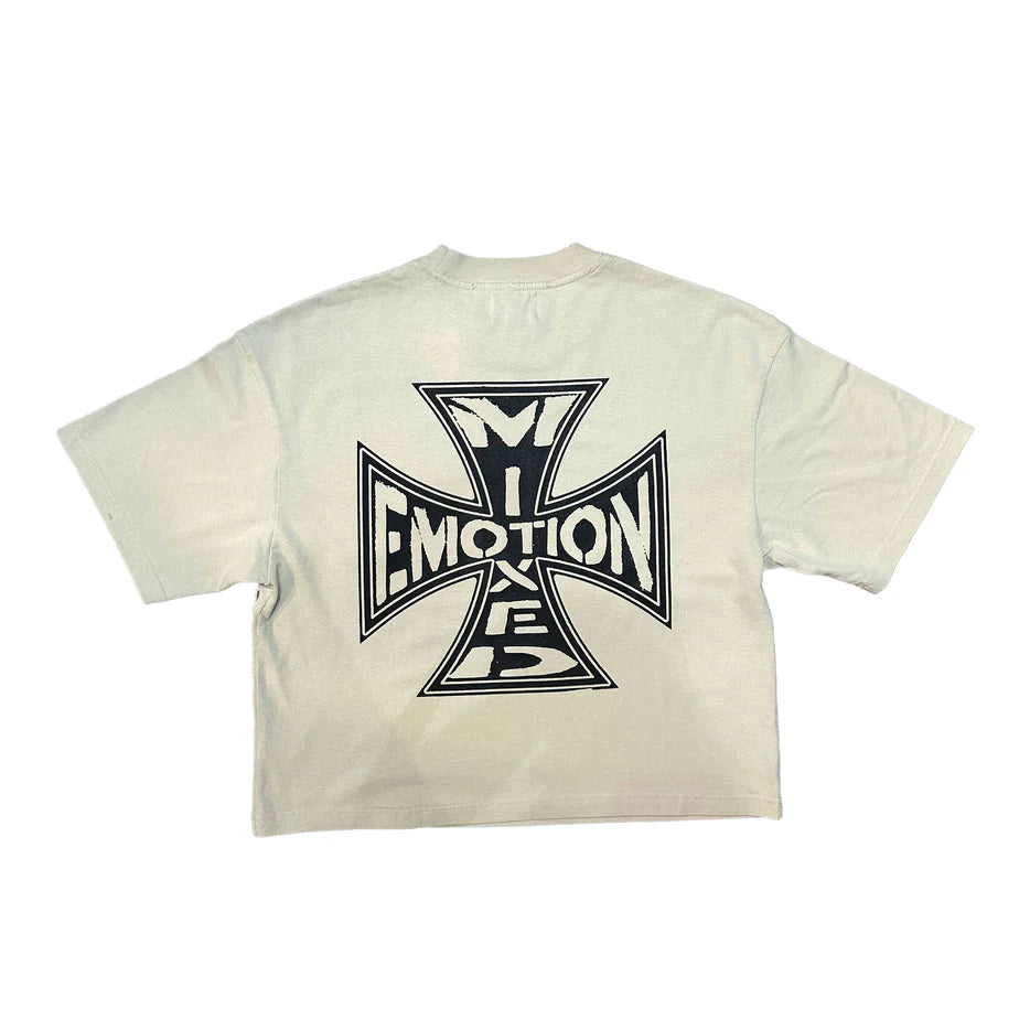 Mixed Emotion Classic T-Shirt Boxy Fit In Cream